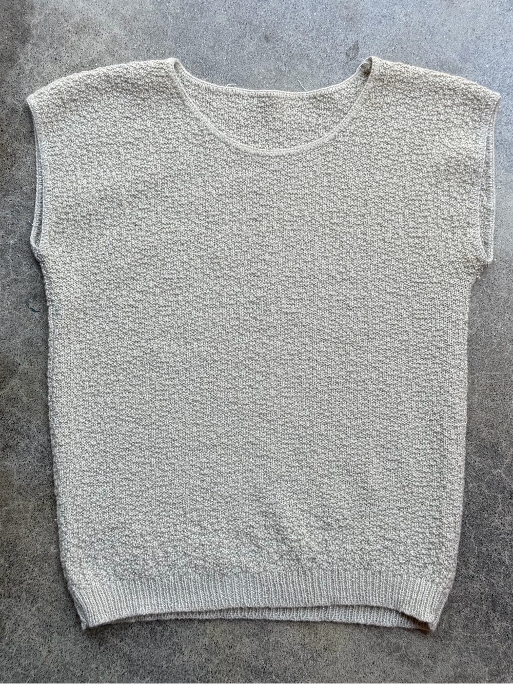 Vintage Textured Tan and Silver Metallic Short-Sleeve Sweater Top
